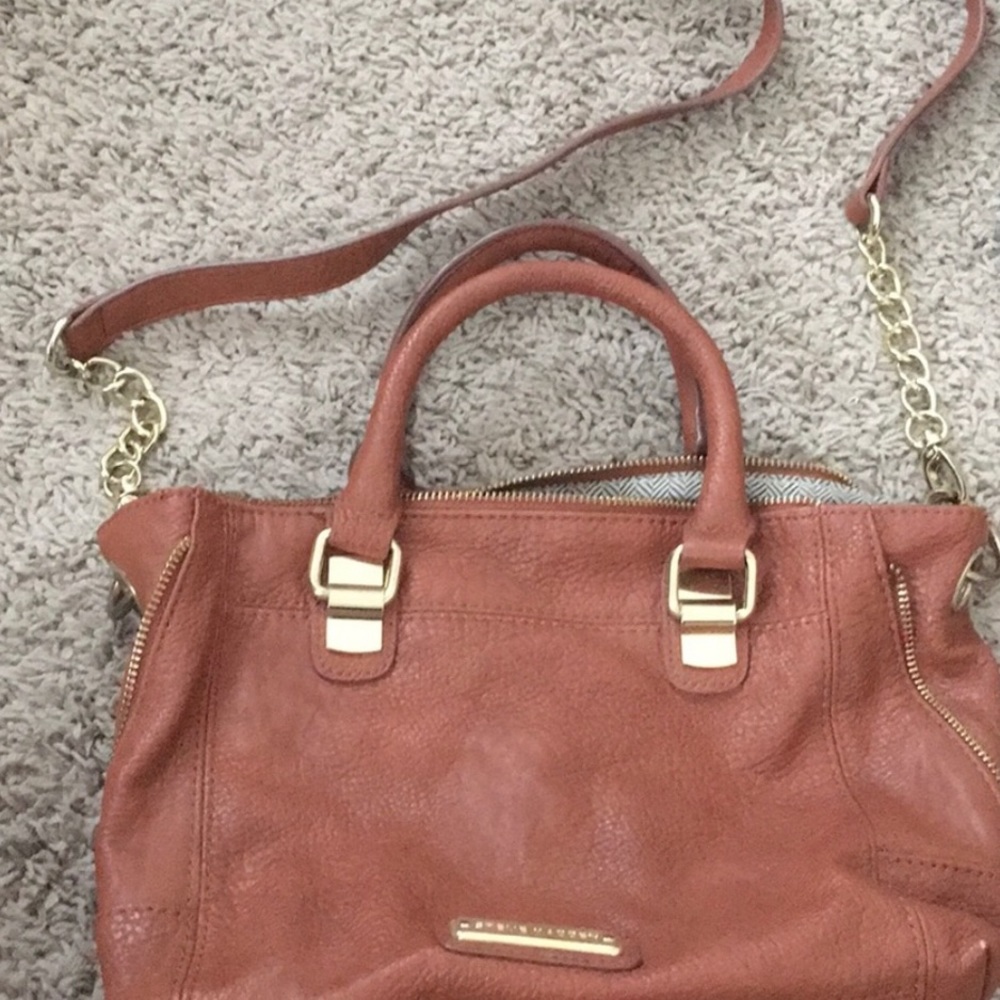 Steve Madden👜